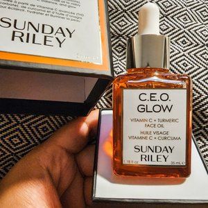 NEW Sunday Riley C.E.O Glow Vitamin C + Turmeric Face Oil Large